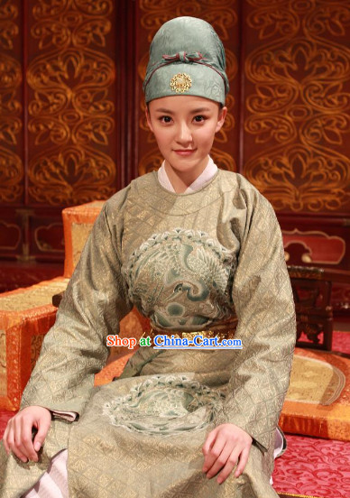 Tang Dynasty Celebrity Costumes and Hat