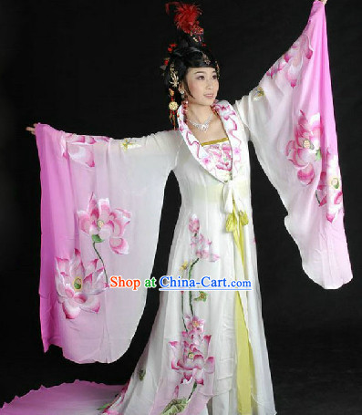 Ancient Tang Dynasty Yang Yuhuan Empress Embroidered Long Robe with Trail