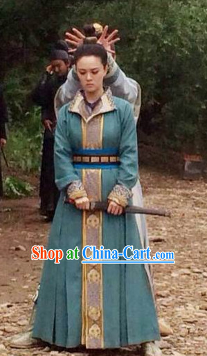 Chinese Tang Dynasty Oriental Clothing