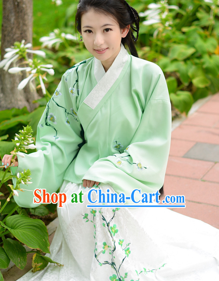 Chinese Traditional Dress for Woen