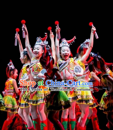 Chinese Folk Dance Costumes