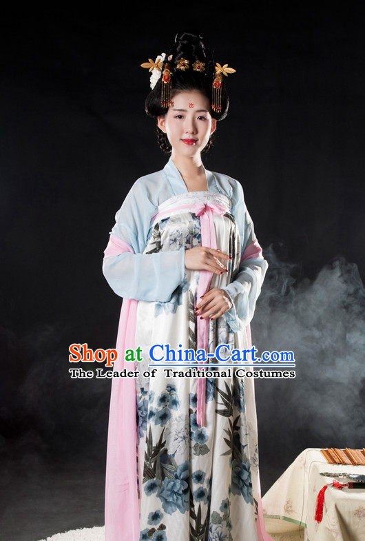 Tang Dynasty Princess Outfits and Hair Accessories