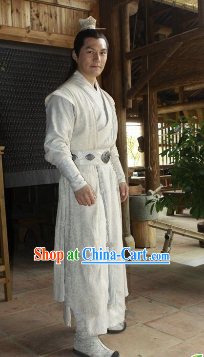 Chinese White Handsome Men Clothes and Coronet Complete Set for Men