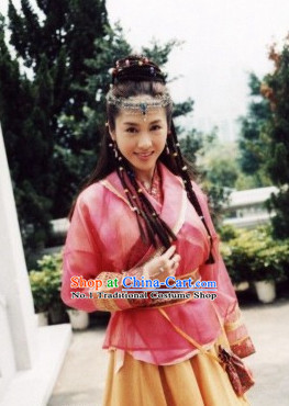 China Wuxia Film Costumes and Hair Accessories for Women