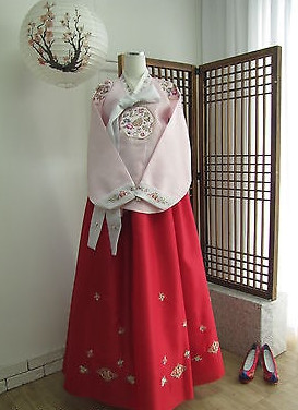 Asian Fashion Korean Outfit for Women