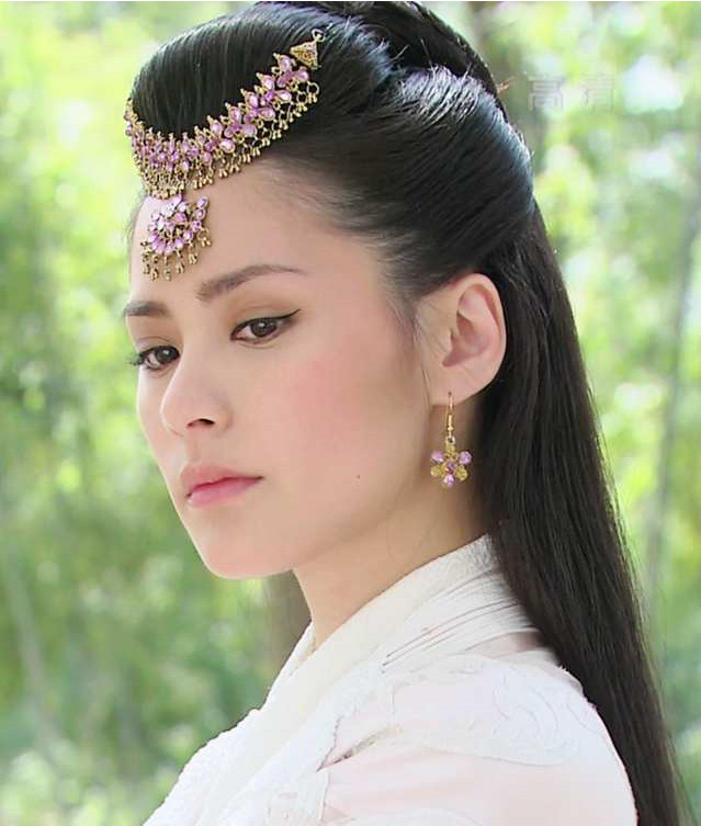 Top Chinese Fairy Hair Accessories Headpieces Hair Combs Jewellery and Earrings Complete Set