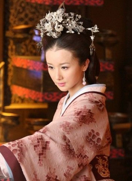 Chinese Empress Hair Accessories Comb Fascinators Headbands Bridal Headpieces