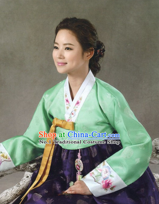 Korean Traditional Ceremonial Clothing for Ladies