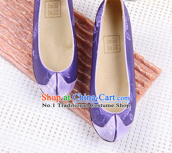 Traditional Korean Shoes online for Women