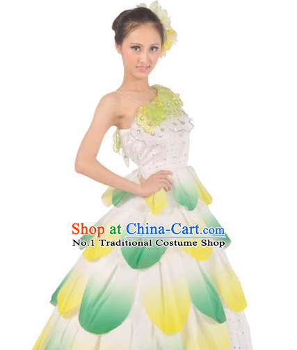 China Shop Chinese Peony Dance Attire for Women
