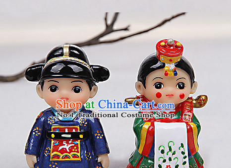 Korean Traditional Imperial Palace Wedding Couple Statues