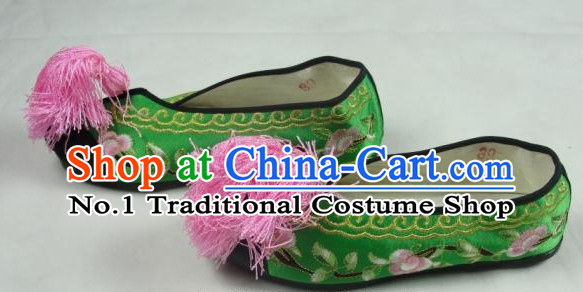 Chinese Beijing Opera Embroidered Shoes for Women