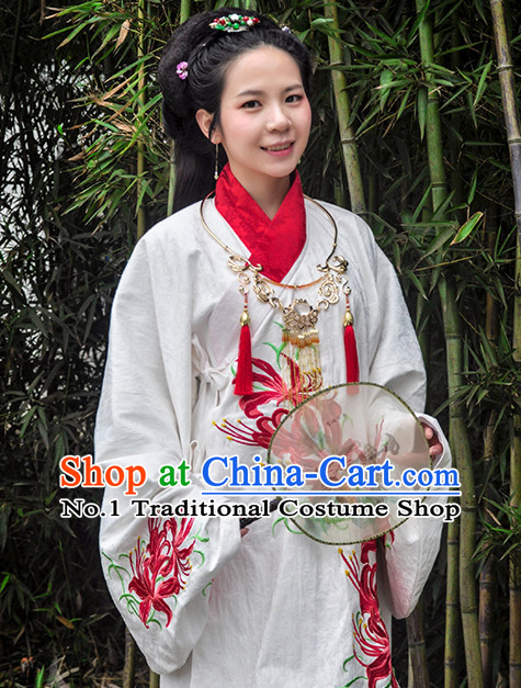 Chinese Traditional Hanfu Clothese Complete Set for Women.