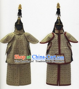 China Classic Qing Dynasty General Armor Costume and Helmet