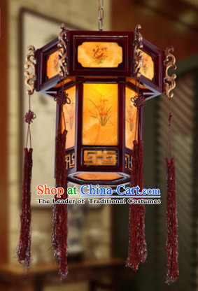 Chinese Ancient Handmade and Carved Natural Wood Hanging Lantern