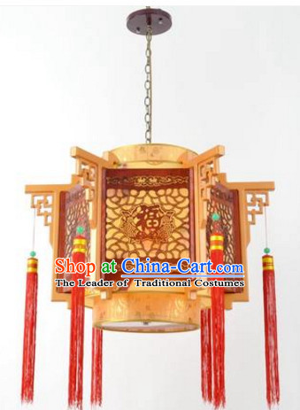 Traditional Chinese Classical Natural Wood and Carved Hanging Palace Lantern