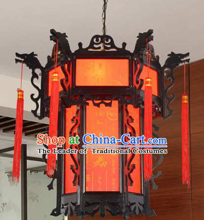 Traditional Chinese Classical Natural Wood and Carved Hanging Palace Lantern