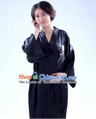 Kimono Japanese Traditional Clothes Stage Show Wafuku Aristolochia ringens Tomesode Black