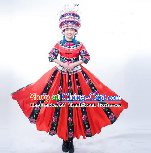 Traditional Chinese Miao Nationality Dancing Costume, Hmong Female Folk Dance Ethnic Pleated Skirt, Chinese Minority Tujia Nationality Embroidery Costume for Women
