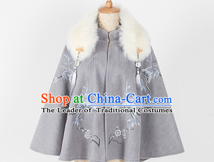 Ancient Chinese Winter Thick Mantle Cape for Women