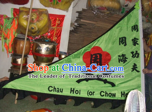 Traditional Chinese Lion Dance Dragon Dance Performance Troupe Big Triangle Banner Giant Flag