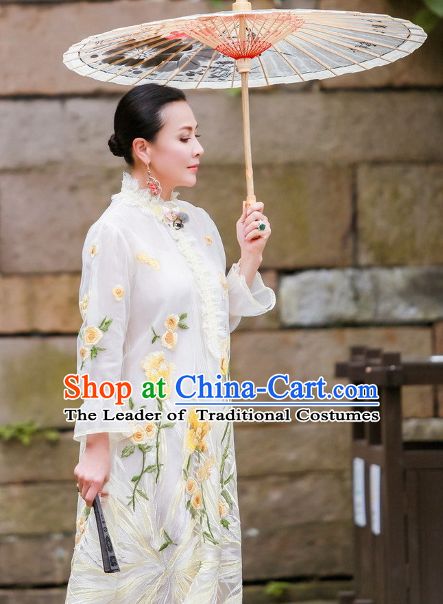 Chinese Classical Suzhou Style Female Dress and Umbrella Complete Set