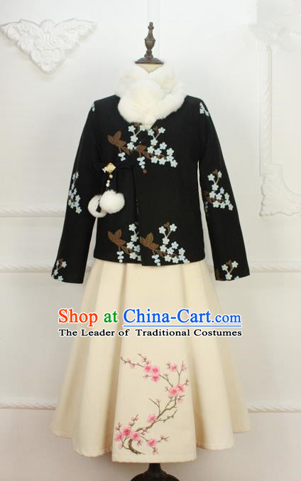 Traditional Classic Women Clothing, Traditional Chinese Classic Hanfu Woolen Coat, Han Dynasty Short Embroidered Coat for Women