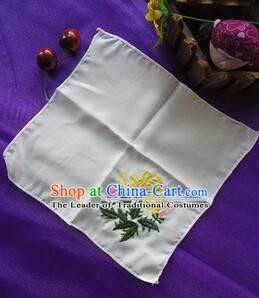 Chinese Traditional Style Handkerchief Embroidery Towel