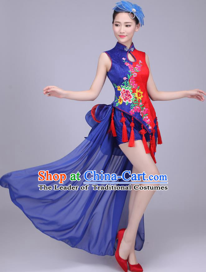 Traditional Chinese Yangge Dance Embroidered Peony Costume, Folk Fan Dance Tassel Uniform Classical Drum Dance Blue Clothing for Women