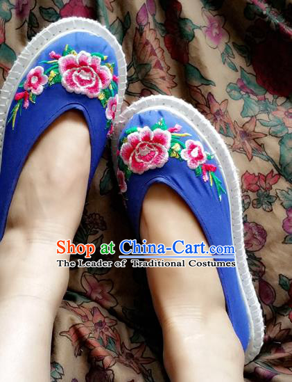 Traditional Chinese National Blue Satin Shoes Embroidered Shoes, China Handmade Shoes Hanfu Embroidery Peony Shoes for Women