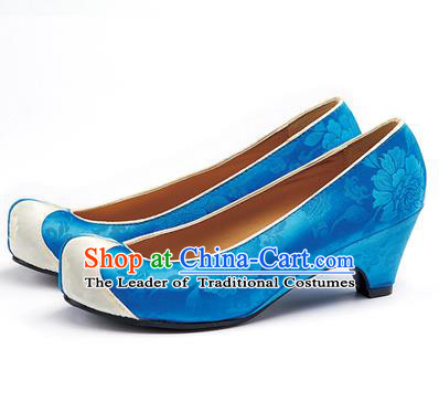Traditional Korean National Wedding Blue Embroidered Shoes, Asian Korean Hanbok Bride Embroidery Satin High-heeled Shoes for Women