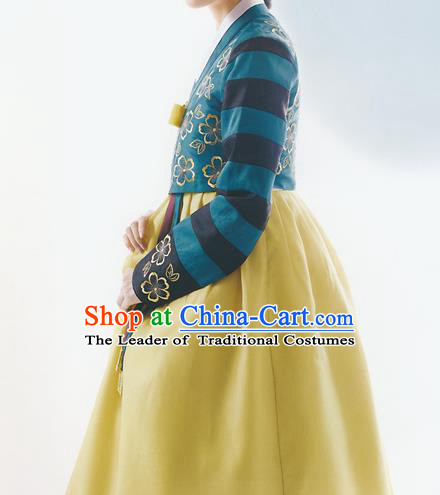 Korean National Handmade Formal Occasions Wedding Bride Clothing Embroidered Green Blouse and Yellow Dress Palace Hanbok Costume for Women