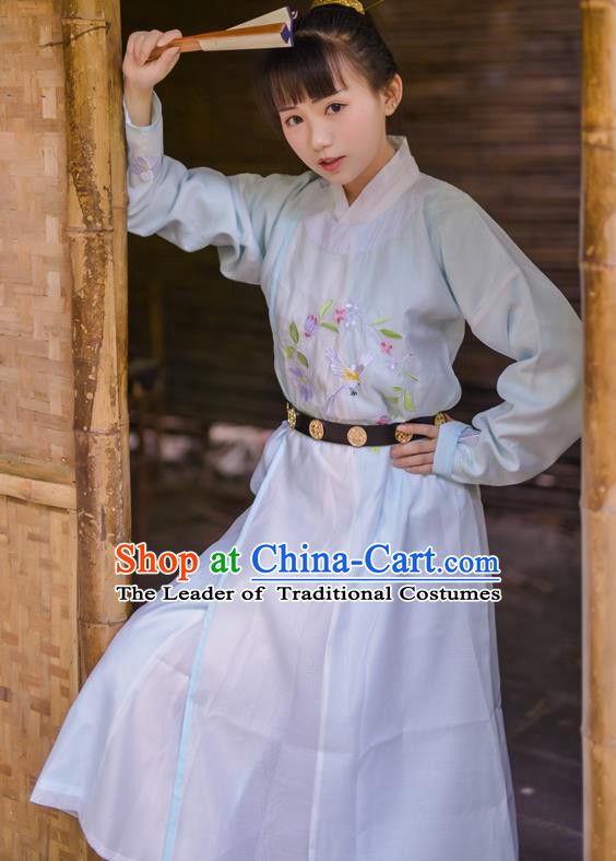 Asian China Tang Dynasty Kawaler Costume Blue Robe, Traditional Ancient Chinese Swordsman Hanfu Embroidered Clothing for Women