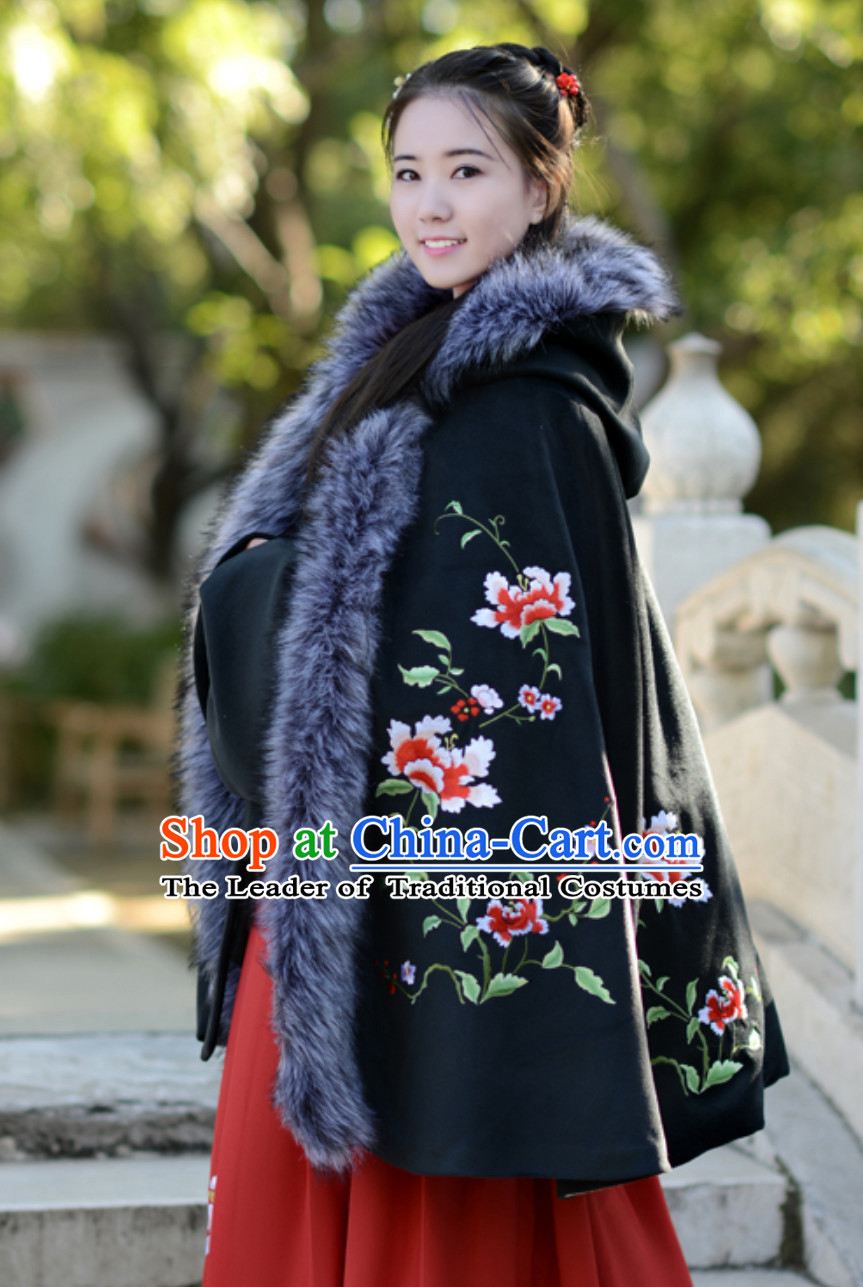 Ancient Chinese Style Black Embroidered Flower Mantle Cape Hanfu