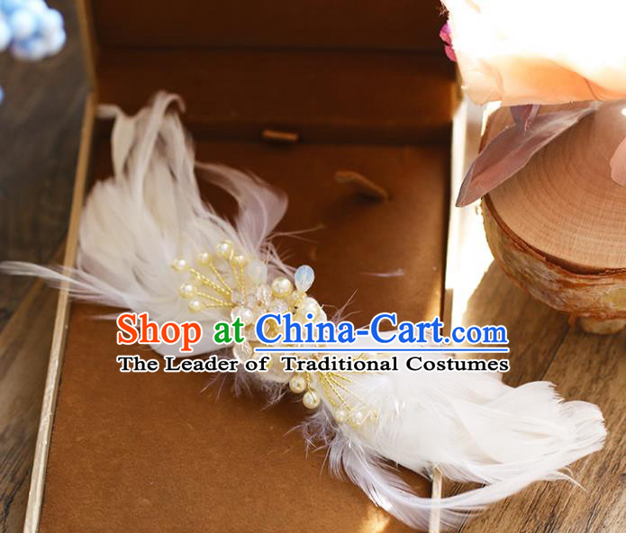 Chinese Traditional Bride Hair Accessories Baroque Princess Wedding White Feather Pearls Hair Stick for Women