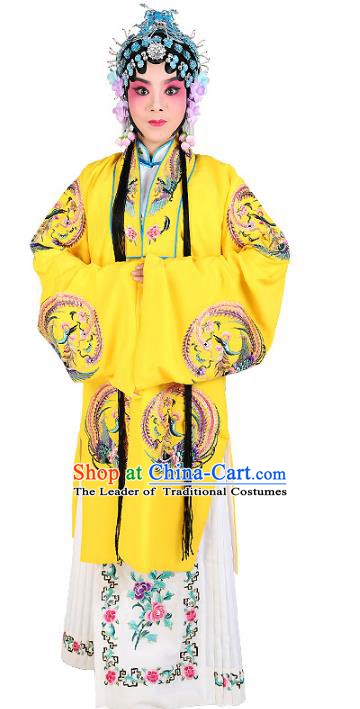 Chinese Beijing Opera Actress Costume Yellow Embroidered Cape, China Peking Opera Diva Embroidery Clothing