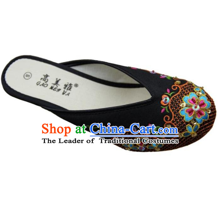 Traditional Chinese National Bride Black Paillette Embroidered Slippers, China Handmade Embroidery Flowers Hanfu Shoes for Women