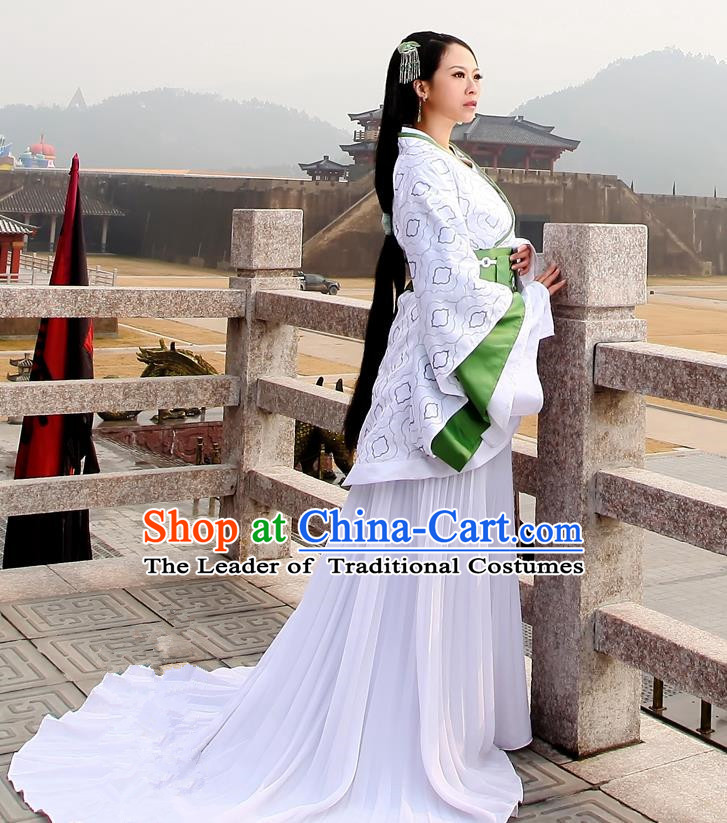 Traditional Ancient Chinese Imperial Consort Costume, Elegant Hanfu Clothing Chinese Han Dynasty Young Tailing Full Embroidered Clothing for Women