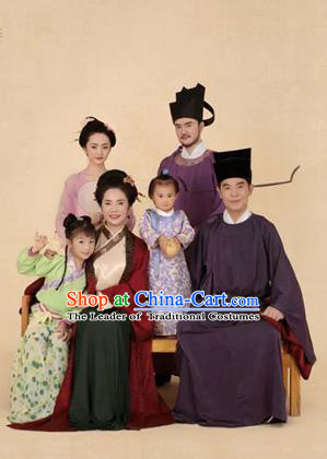 Traditional Ancient Chinese Family Costume Complete Set, Chinese Tang Dynasty Parent-Child Pregnant Woman Dress, Cosplay Chinese Family Portrait Clothing Hanfu 6 Items for Women for Men for Children