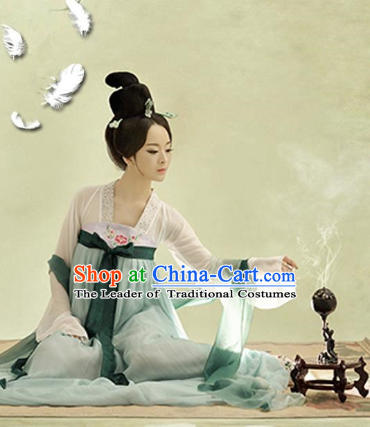 Traditional Ancient Chinese Imperial Consort Costume, Chinese Tang Dynasty Lady LightCyan Dress, Cosplay Chinese Imperial Concubine Clothing Hanfu for Women