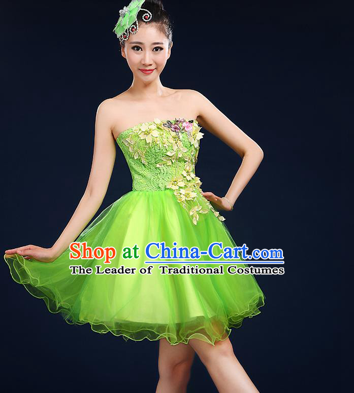 Traditional Chinese Yangge Fan Dancing Costume