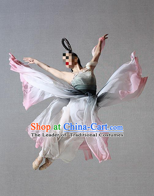 Traditional Chinese Yangge Fan Dance Costume