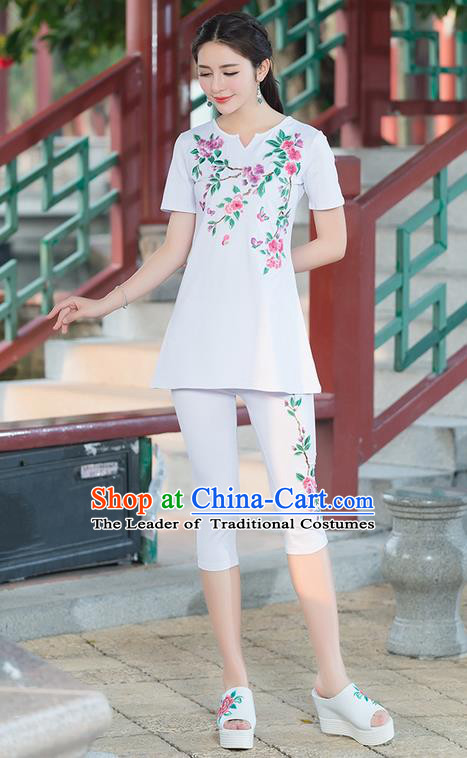 Traditional Ancient Chinese National Costume, Elegant Hanfu Embroidery Peach Blossom Flowers White T-Shirt, China Tang Suit Blouse Cheongsam Upper Outer Garment Qipao Shirts Clothing for Women