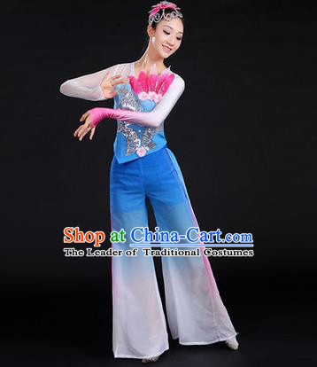 Traditional Chinese Yangge Fan Dancing Costume