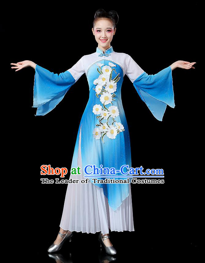 Traditional Chinese Yangge Fan Dancing Costume