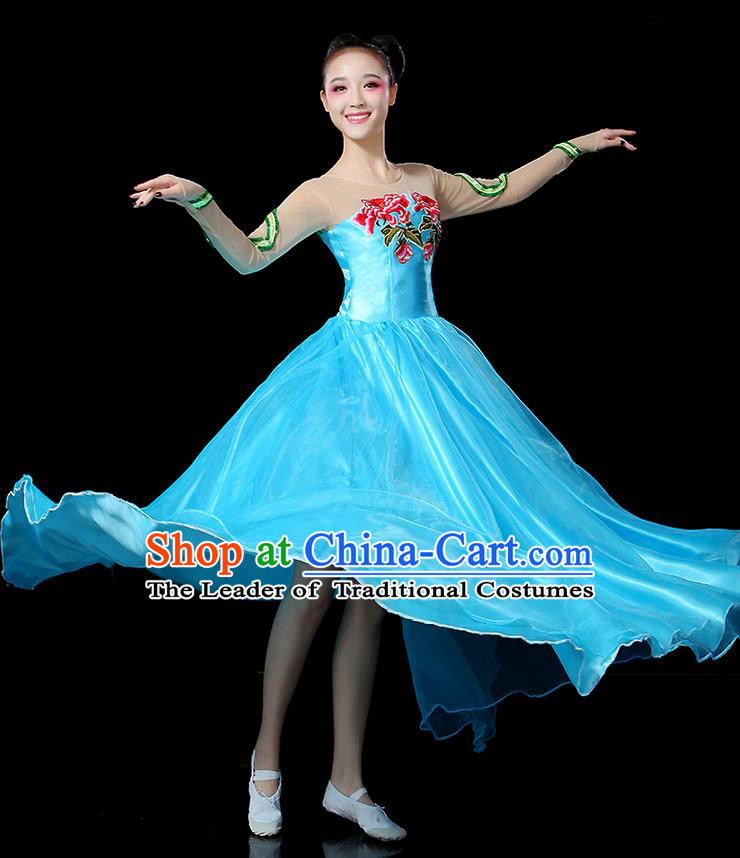 Traditional Chinese Yangge Fan Dancing Costume