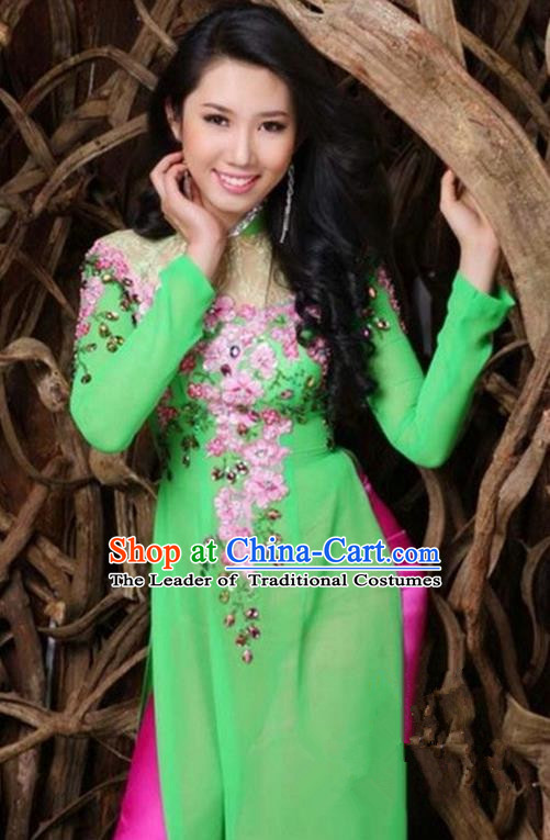 Top Grade Asian Vietnamese Traditional Dress, Vietnam Bride Ao Dai Hand Embroidered Flowers Dress, Vietnam Princess Green Dress Cheongsam Clothing for Women