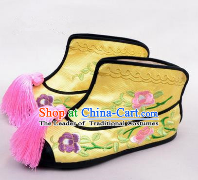 Chinese Ancient Peking Opera Martial Lady Embroidered Peony Boots, Traditional China Beijing Opera Princess Female Yellow Embroidered Shoes