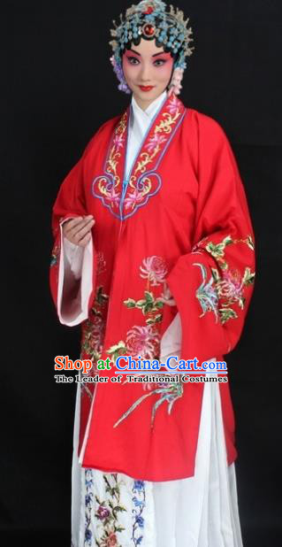 Traditional China Beijing Opera Young Lady Hua Tan Costume Red Embroidered Cape, Ancient Chinese Peking Opera Female Diva Embroidery Chrysanthemum Dress Clothing