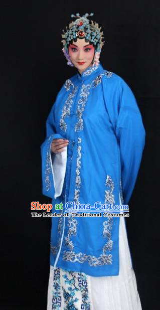 Traditional China Beijing Opera Young Lady Hua Tan Costume Blue Embroidered Shawl, Ancient Chinese Peking Opera Female Diva Embroidery Dress Clothing